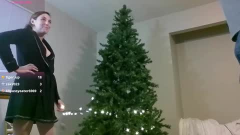 justhavingfunfucking online show from 12/14/25, 02:17