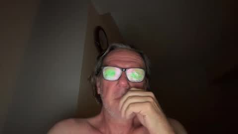 justin_hornyyyy online show from 12/01/25, 08:03