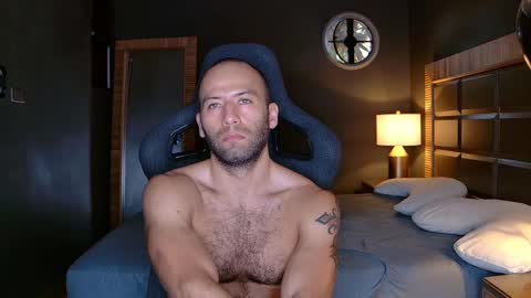 Justin online show from 02/10/25, 02:26