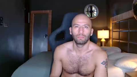 Justin online show from 03/11/25, 01:12