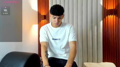 Justin online show from 11/11/25, 11:54