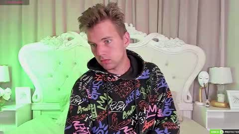 Arthur online show from 11/30/25, 08:18