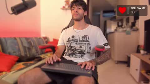 Diego online show from 11/27/25, 10:23