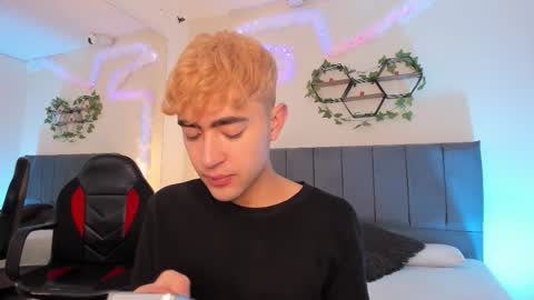 Justin online show from 10/30/25, 11:22