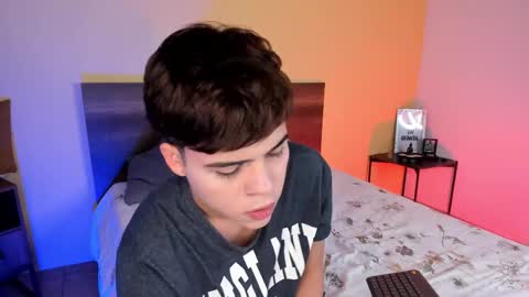 Justin online show from 02/10/25, 12:39