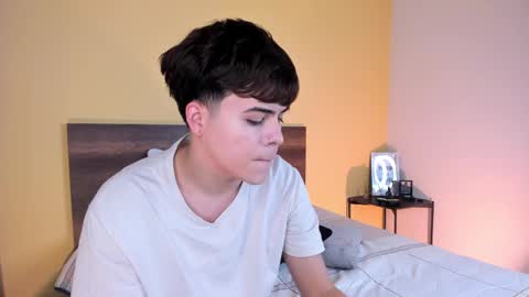 Justin online show from 03/02/25, 12:22