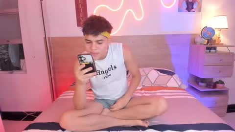 Justin online show from 10/21/25, 01:56