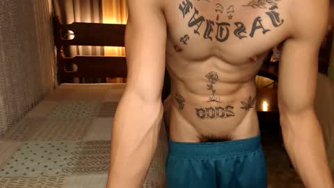 justine_hunk online show from 01/03/25, 06:57