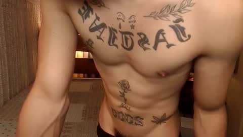 justine_hunk online show from 04/16/26, 07:31