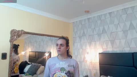 Justine online show from 02/21/25, 03:56