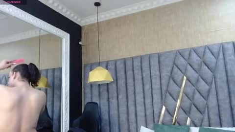 Justine online show from 09/09/25, 04:34