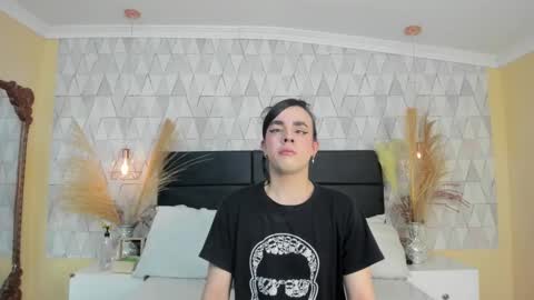 Justine online show from 02/23/26, 04:10