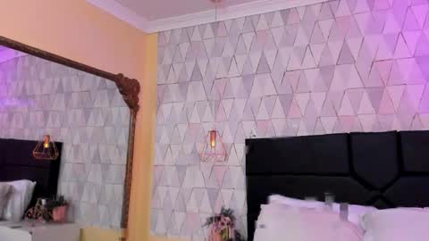 Justine online show from 04/20/26, 04:04