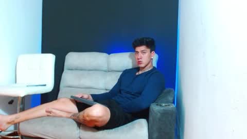 justinfuller_31 online show from 03/12/26, 07:20