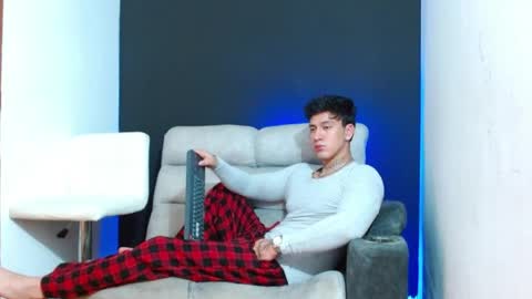 justinfuller_31 online show from 04/09/26, 06:57