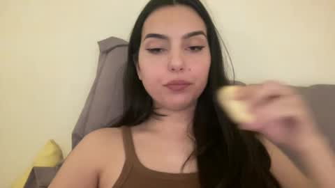 Snapshot of justjessiedirtygirl chatting on 01/15/25, 06:01 Jess online show from 01/15/25, 06:01