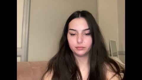 Snapshot of justjessiedirtygirl chatting on 09/12/25, 04:23 Jess online show from 09/12/25, 04:23