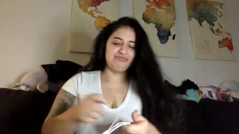 JustKat online show from 01/05/26, 09:29