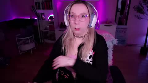 Kerry online show from 02/21/25, 09:24