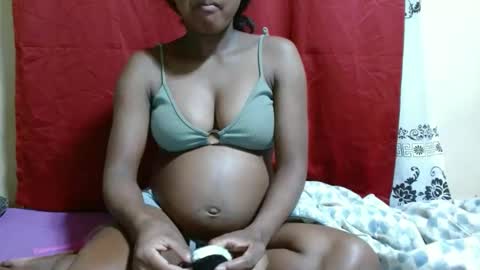 Justlhot online show from 01/17/25, 12:10