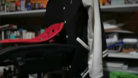 justlking1978 online show from 10/27/25, 01:26