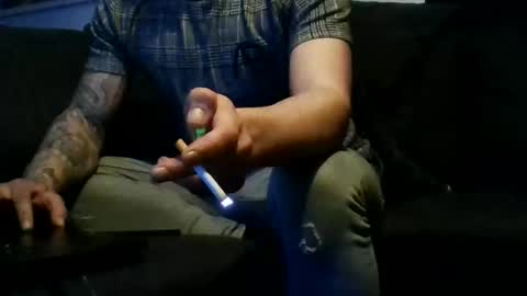 justmehere077 online show from 01/04/25, 02:14