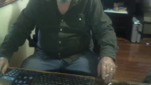 justmeohio online show from 01/15/26, 09:40