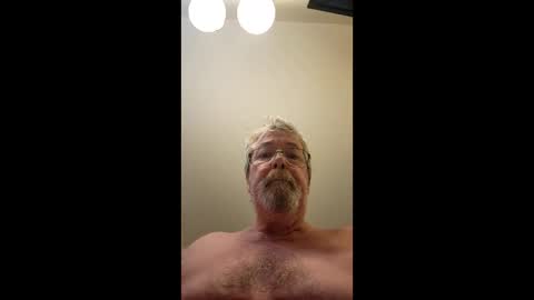 justmeohio online show from 04/28/26, 02:11