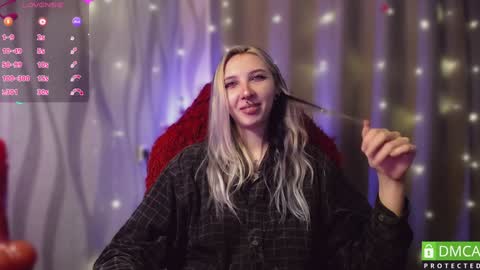 Snapshot of justmeowgirl chatting on 01/20/25, 07:36 justmeowgirl online show from 01/20/25, 07:36