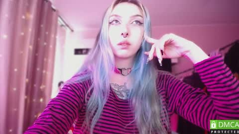 justmeowgirl online show from 04/15/26, 06:20