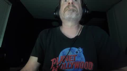 Snapshot of justmetool chatting on 06/18/26, 05:51 Tool online show from 06/18/26, 05:51