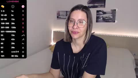 Julie online show from 01/13/26, 04:51