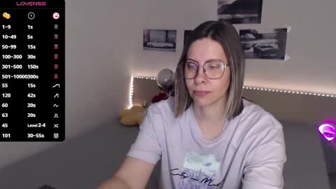 Julie online show from 02/11/26, 05:12