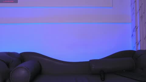 Snapshot of justnala_ chatting on 01/10/25, 09:23 Nala online show from 01/10/25, 09:23