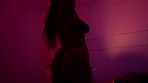 Snapshot of justnala_ chatting on 01/16/25, 04:07 Nala online show from 01/16/25, 04:07