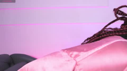 Snapshot of justnala_ chatting on 01/27/25, 10:16 Nala online show from 01/27/25, 10:16