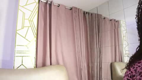 Snapshot of justnala_ chatting on 02/25/25, 04:03 Nala online show from 02/25/25, 04:03