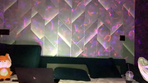 Lina online show from 10/01/25, 07:42