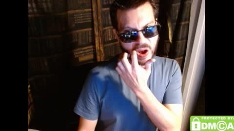 M. Dean online show from 11/22/25, 07:13