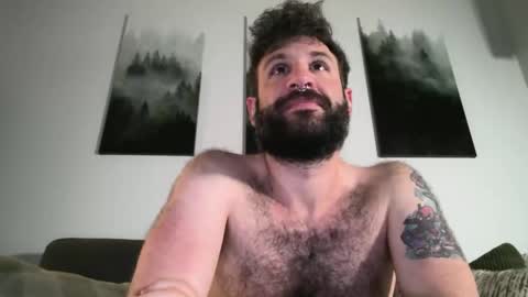 Snapshot of justthetipisfine chatting on 11/12/25, 03:18 justthetipisfine online show from 11/12/25, 03:18