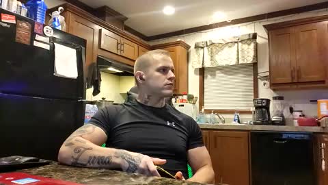 justus0624 online show from 10/23/25, 11:24