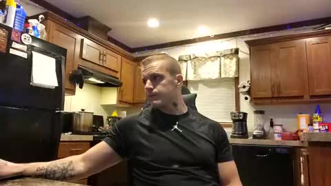 justus0624 online show from 10/28/25, 03:21