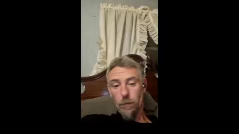 Snapshot of justwant2strokeit chatting on 12/15/25, 03:33 justwant2strokeit online show from 12/15/25, 03:33