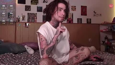 Juuzou hehim u can call me Juz online show from 11/10/25, 05:56