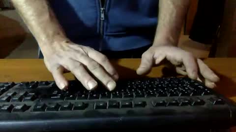 juvevan online show from 02/09/25, 06:37