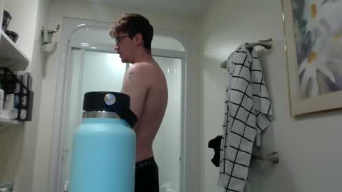 Snapshot of jwill10000 chatting on 02/27/25, 07:34 J and Sugar snap pea online show from 02/27/25, 07:34