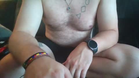 Snapshot of k00fler_08 chatting on 08/05/26, 12:46 koof online show from 08/05/26, 12:46