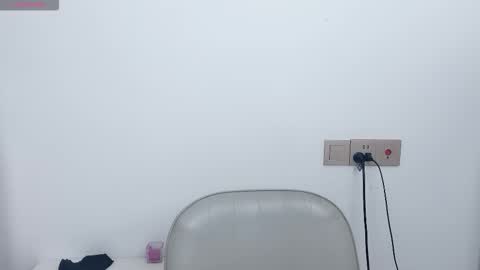 kooo online show from 04/14/26, 03:34