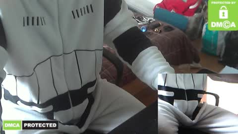 Snapshot of k1ze chatting on 02/09/26, 12:42 Tonio online show from 02/09/26, 12:42