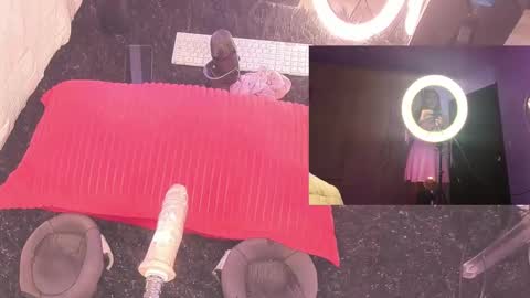  Karolin  online show from 03/08/25, 04:45